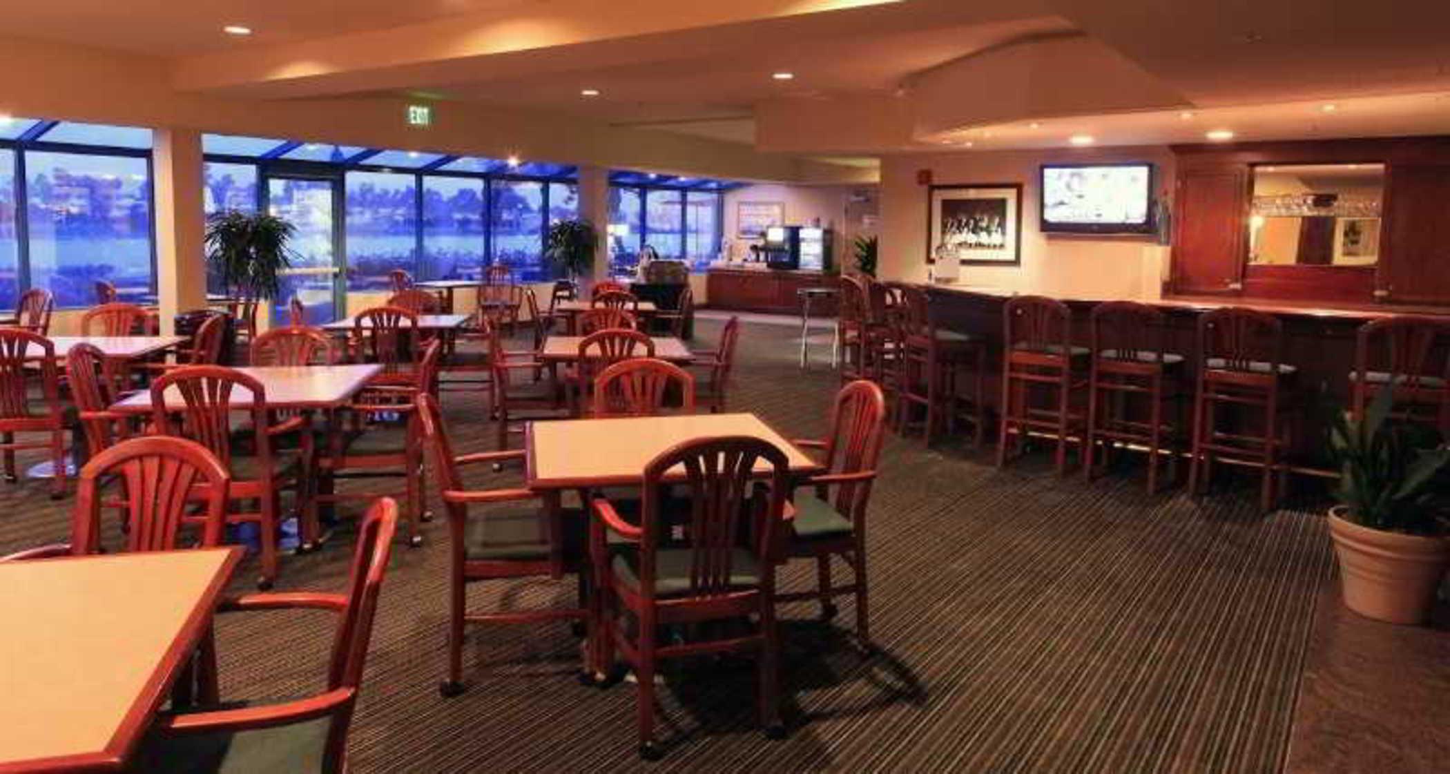 Executive Inn & Suites Oakland Exteriér fotografie