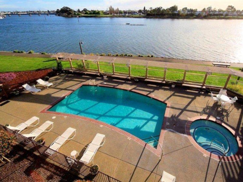 Executive Inn & Suites Oakland Exteriér fotografie